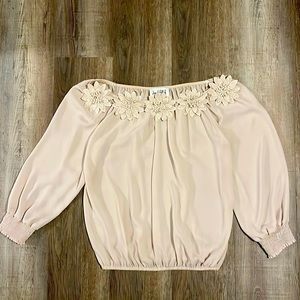 Joseph Ribkoff Off the Shoulder Blouse. Champagne Colored. Size 4.